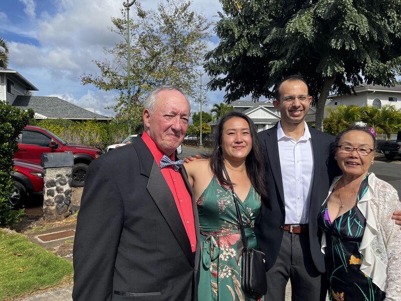 File:Julie, Roshan, and her uncle and aunt.jpg