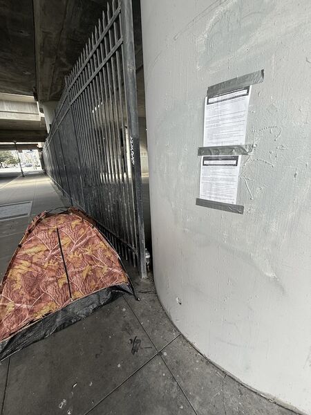 File:Tent and Eviction Warning - 4th and Stillman.jpg