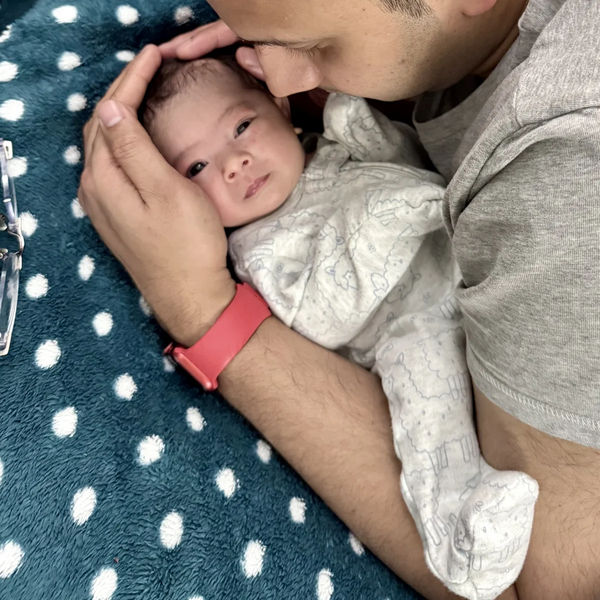 File:Astra on Roshan's old blanket.webp